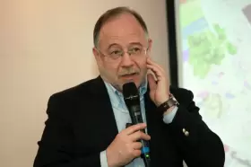 Почти каждый второй пациент готов покупать лекарства через интернет